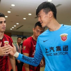 球速体育官网-“司令双核”力保海港赢德比 队员：老将作用很重要！